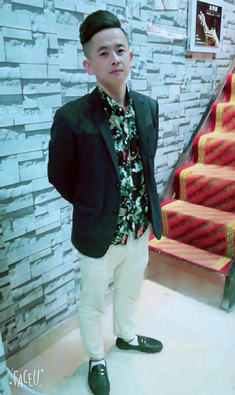 男人三十而立的第一张照片--南宁相亲服务中心