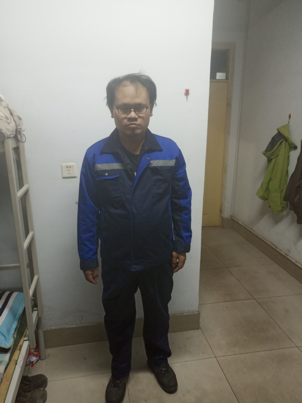 黄俊的第一张照片--南宁相亲服务中心