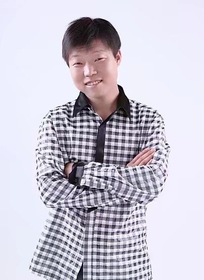 碧海升明月的第一张照片--南宁相亲服务中心