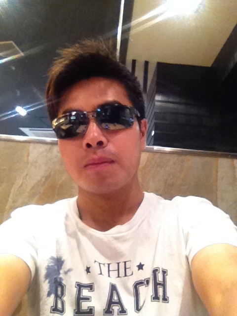 无聊晚风的第一张照片--南宁相亲服务中心