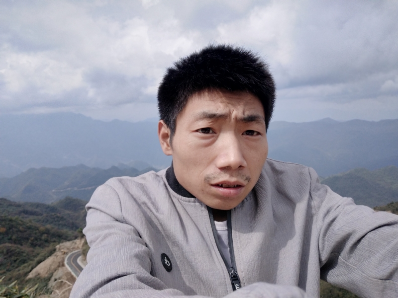 向后半生奋斗的第一张照片--南宁相亲服务中心