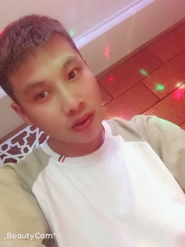 阿锋的第一张照片--南宁相亲服务中心