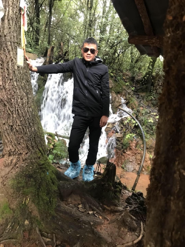 譕忄的第一张照片--南宁相亲服务中心