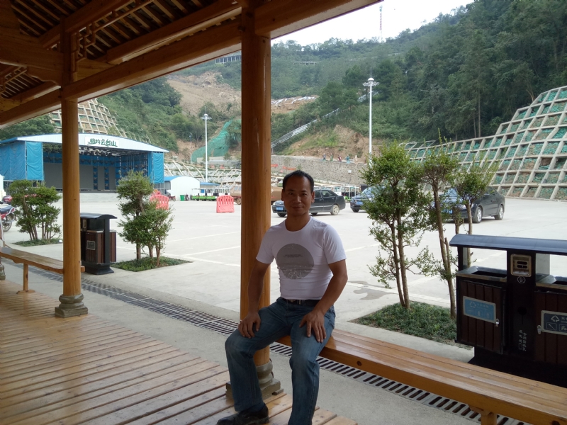 安哥的第一张照片--南宁相亲服务中心