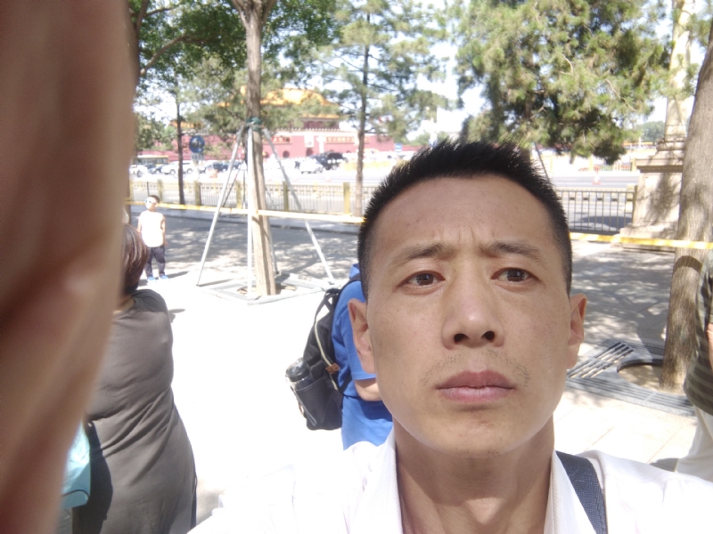 刘红兵的第一张照片--南宁相亲服务中心