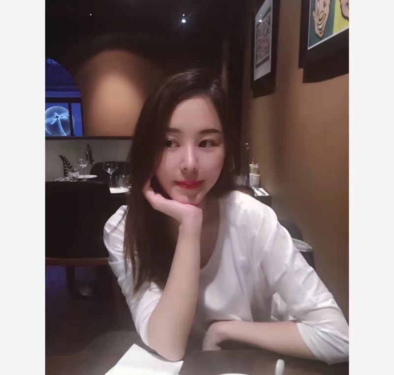 筱月悦的第一张照片--南宁相亲服务中心