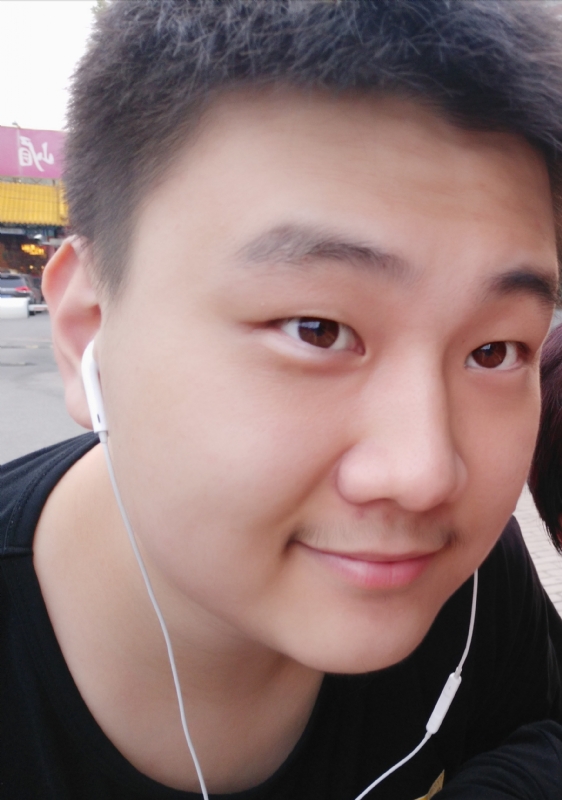 枫叶的第一张照片--南宁相亲服务中心