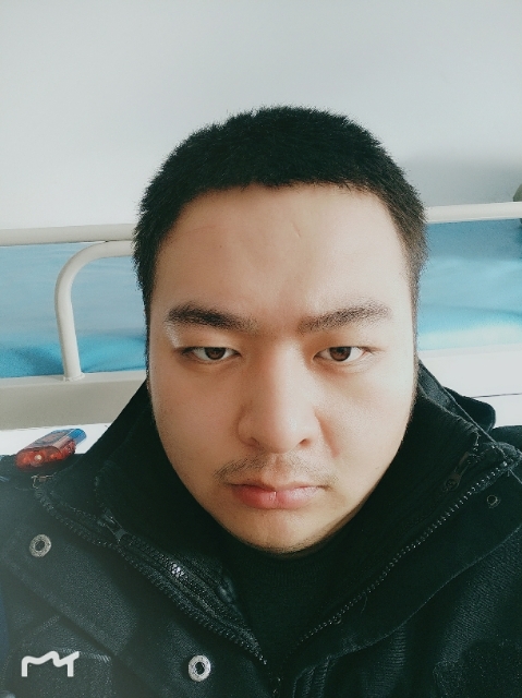 负重前行的第一张照片--南宁相亲服务中心