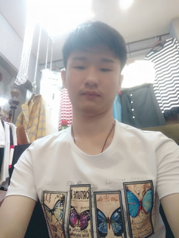 许你一世的第一张照片--南宁相亲服务中心