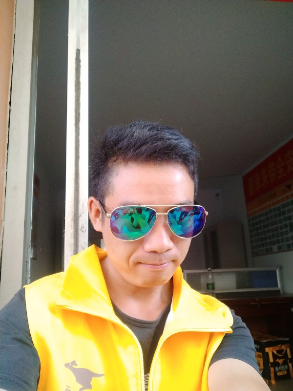 天荒地老的第一张照片--南宁相亲服务中心