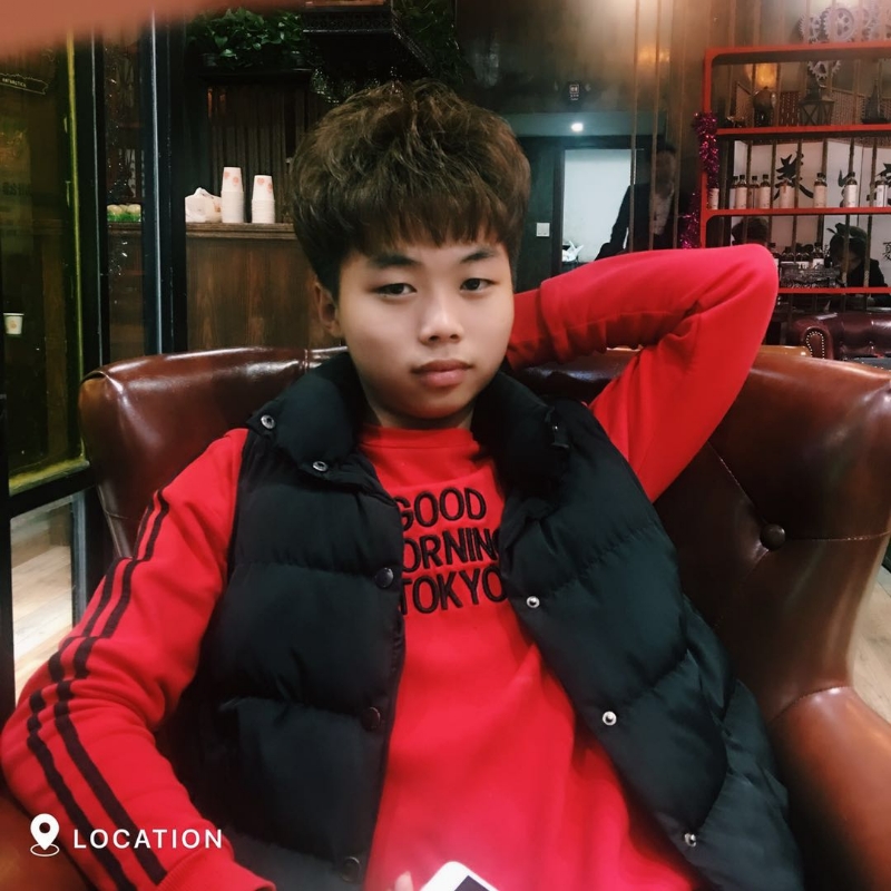 阳光男孩的第一张照片--南宁相亲服务中心