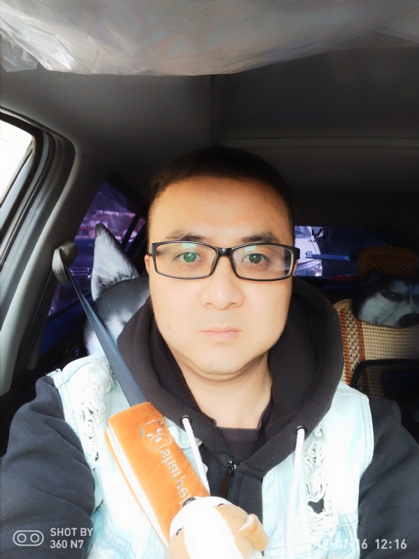 香烟最懂男人心的第一张照片--南宁相亲服务中心