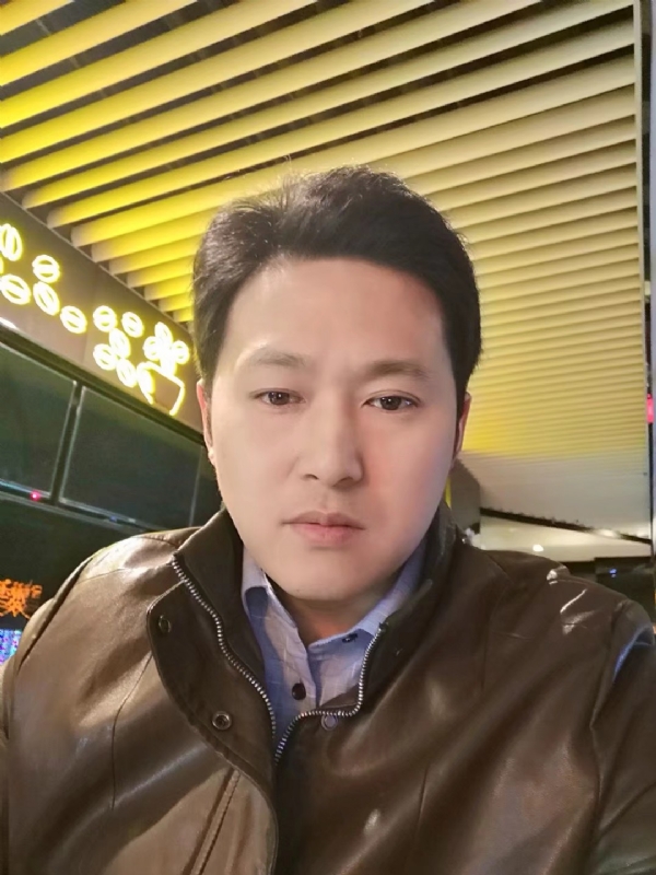 只为伊人醉的第一张照片--南宁相亲服务中心