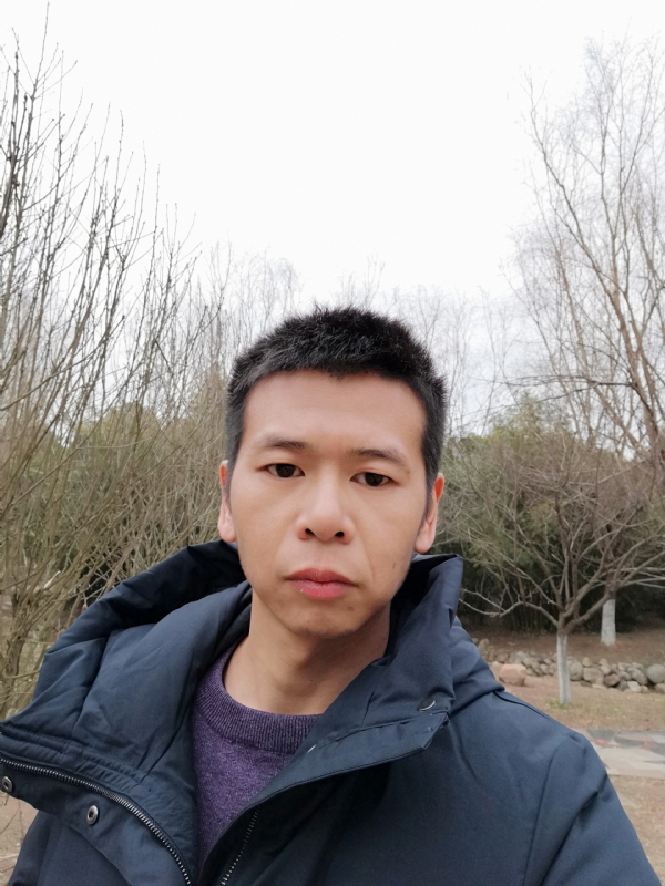 寞峰的第一张照片--南宁相亲服务中心