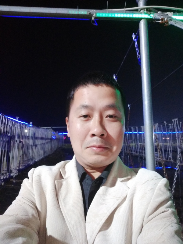 阿峰的第一张照片--南宁相亲服务中心