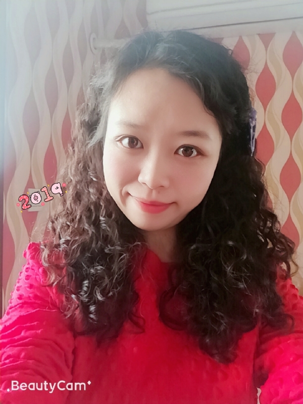 紫色风铃的第一张照片--南宁相亲服务中心