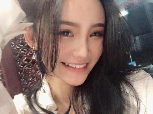 紫薇的第一张照片--南宁相亲服务中心