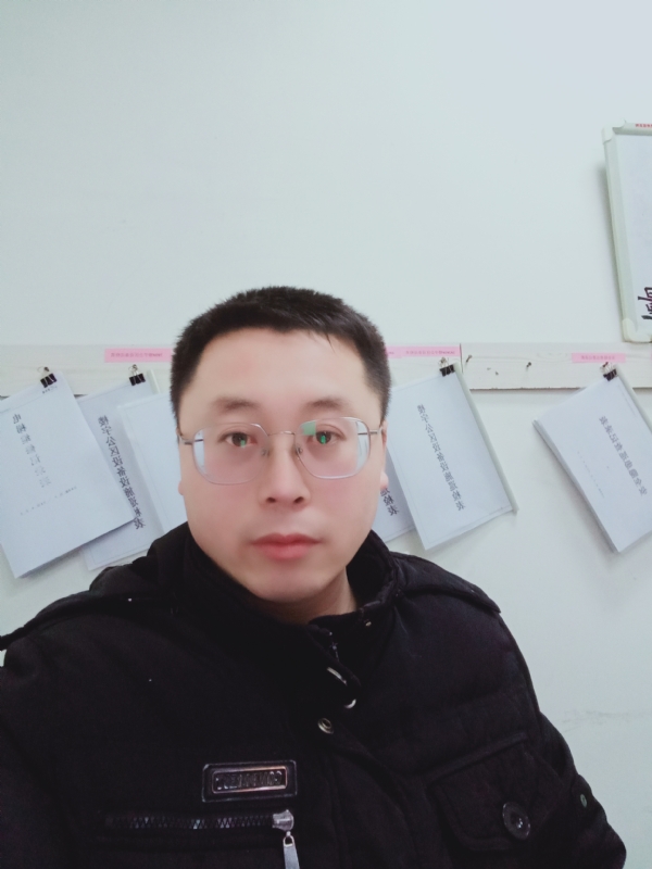 一头猪的第一张照片--南宁相亲服务中心