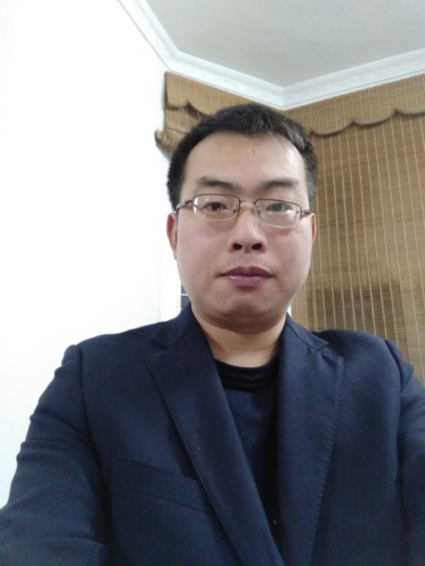 简单爱的第一张照片--南宁相亲服务中心