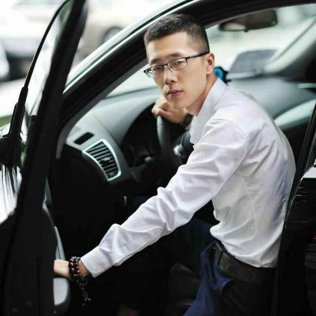 唯美幸福的第一张照片--南宁相亲服务中心