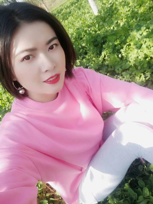 寻找幸福的第一张照片--南宁相亲服务中心