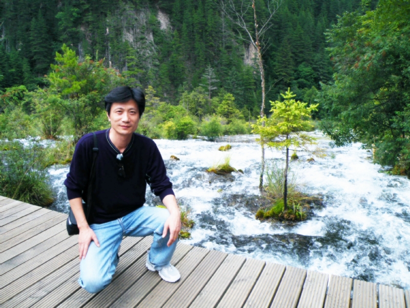 霞飞哥的第一张照片--南宁相亲服务中心