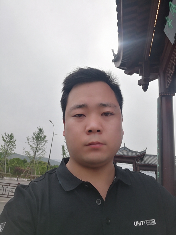 微笑的第一张照片--南宁相亲服务中心