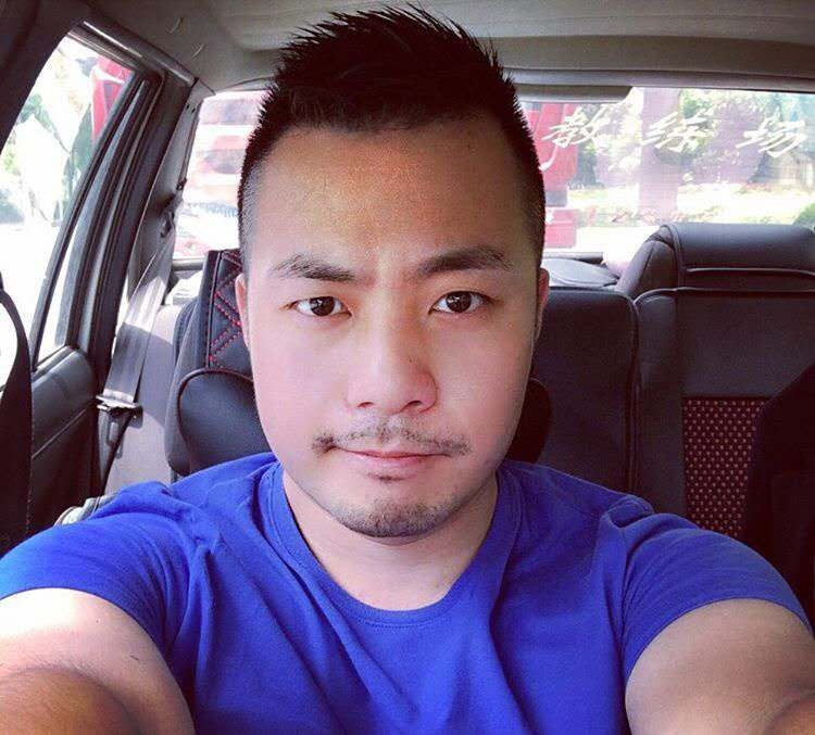 刘江平的第三张照片--南宁相亲服务中心