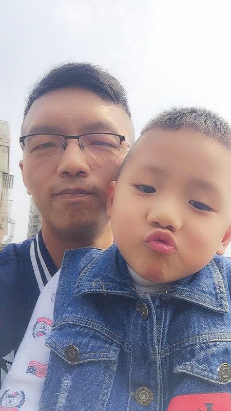 林松的第一张照片--南宁相亲服务中心