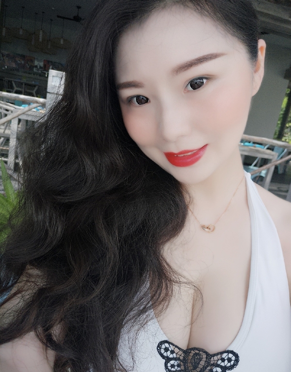 yoyo的第一张照片--南宁相亲服务中心