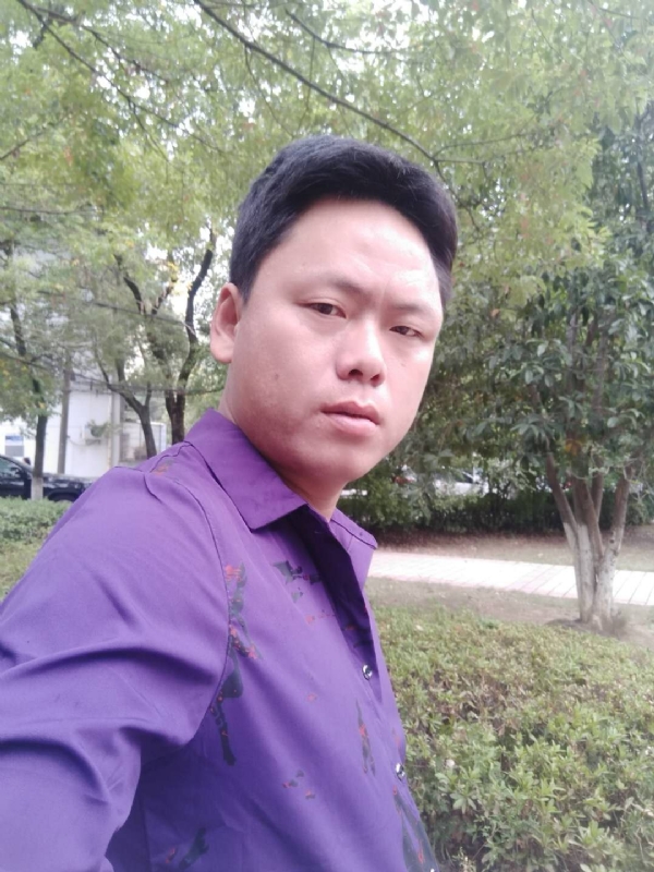 黄龙飞的第一张照片--南宁相亲服务中心