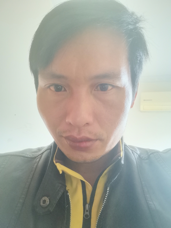 渴死的鱼的第一张照片--南宁相亲服务中心