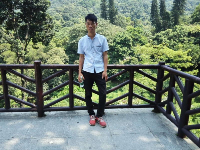 小进的第一张照片--南宁相亲服务中心