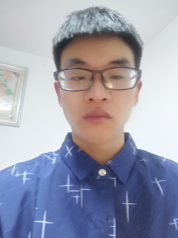 搬砖小伙的第一张照片--南宁相亲服务中心