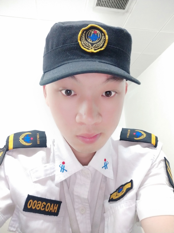 龙龙的第一张照片--南宁相亲服务中心