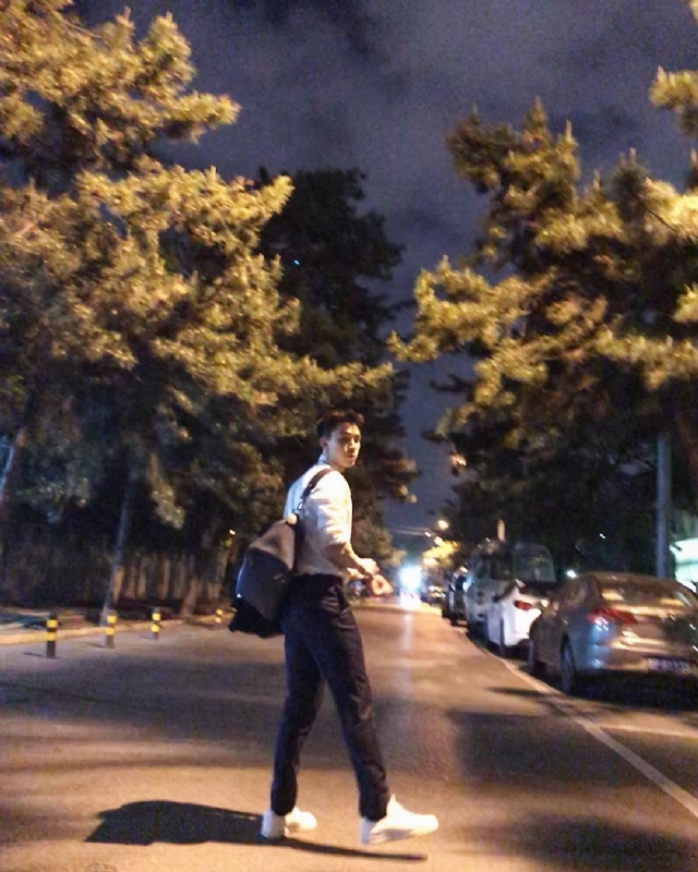 深海的第二张照片--南宁相亲服务中心