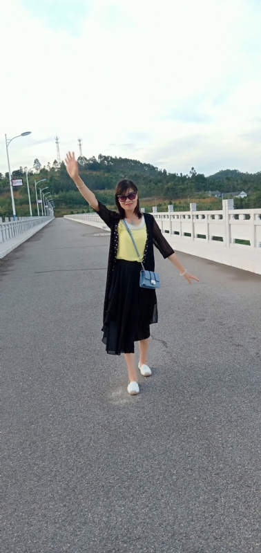 执念的第一张照片--南宁相亲服务中心