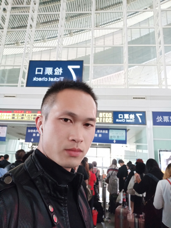 一叶知秋的第一张照片--南宁相亲服务中心