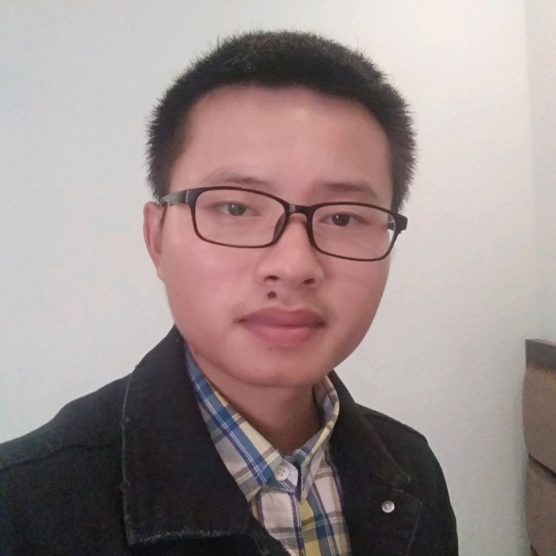 一只独行的猪的第二张照片--南宁相亲服务中心