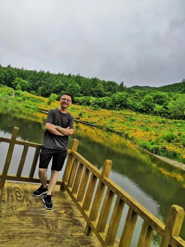 正能量的第三张照片--南宁相亲服务中心