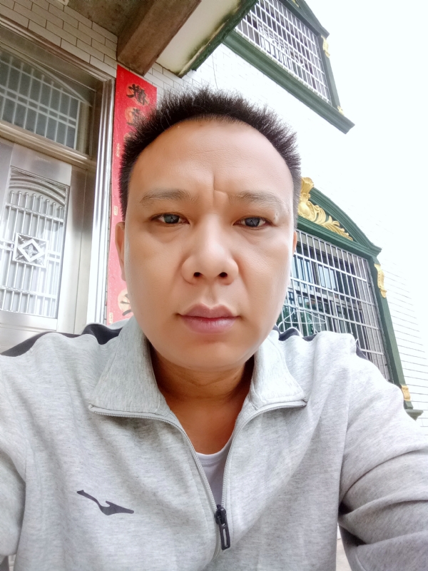 随缘的第一张照片--南宁相亲服务中心