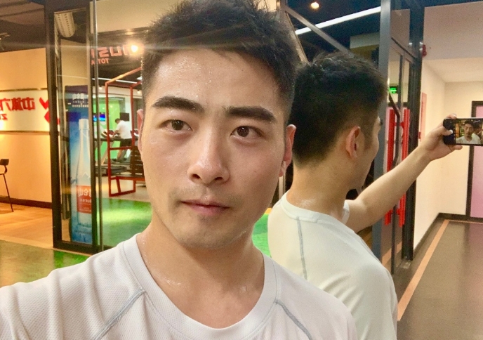 迁就的第一张照片--南宁相亲服务中心