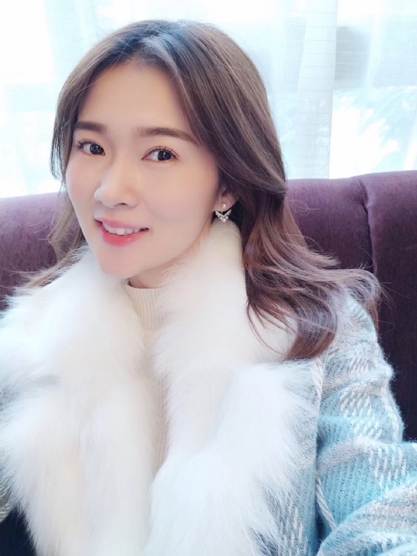 邓媛的第一张照片--南宁相亲服务中心