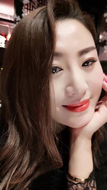 朴凡的第一张照片--南宁相亲服务中心