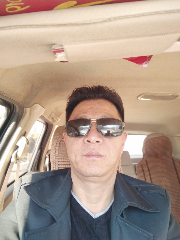 傲骨寒梅的第一张照片--南宁相亲服务中心