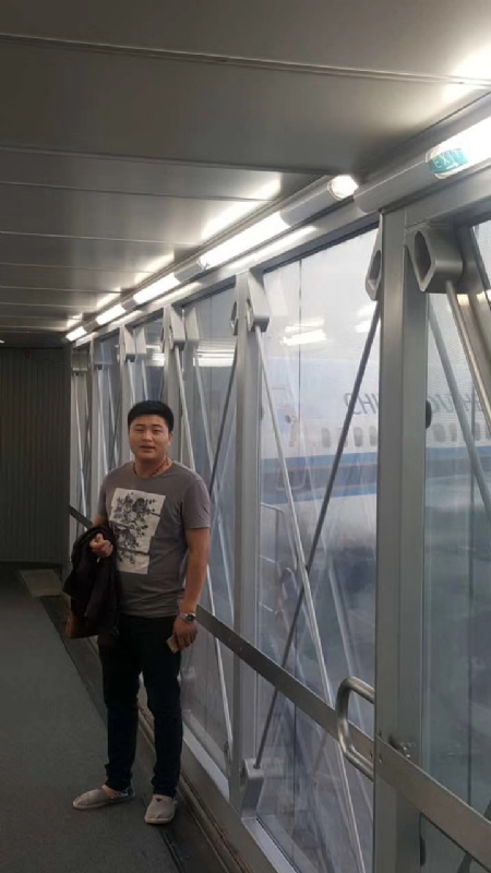 钥的第一张照片--南宁相亲服务中心