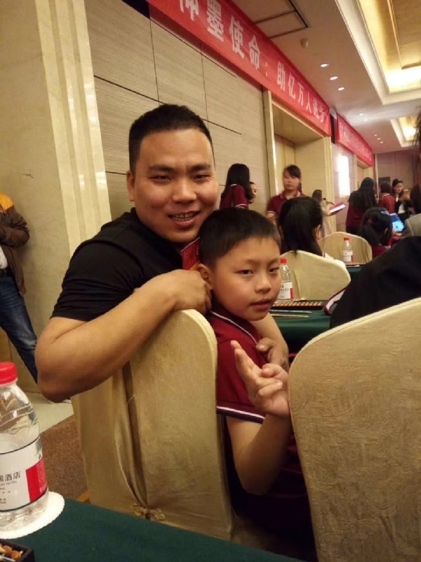 峰回路转的第一张照片--南宁相亲服务中心