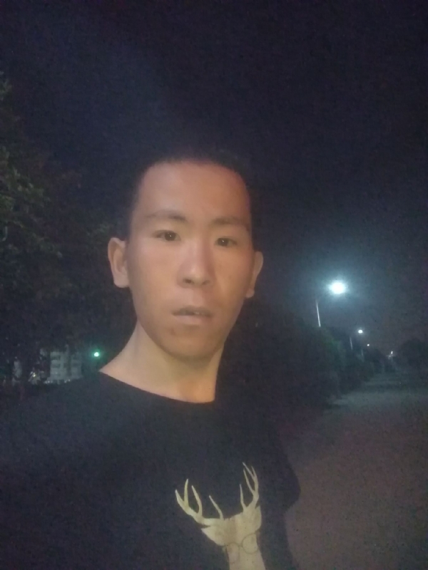 俞凯斌的第一张照片--南宁相亲服务中心