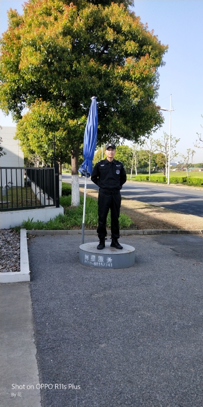 花非花的第一张照片--南宁相亲服务中心