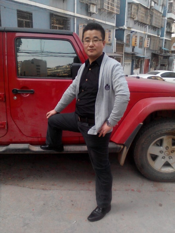 淡定牛魔王的第一张照片--南宁相亲服务中心